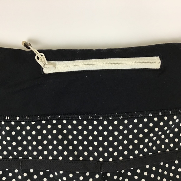Lululemon Black Polka Dot Speed Up Shorts 2.5” - Picture 7 of 11